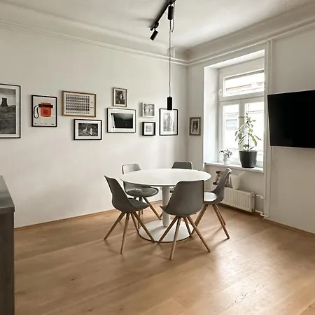 Apartment Photogaphers Nest #2 Ljubljana